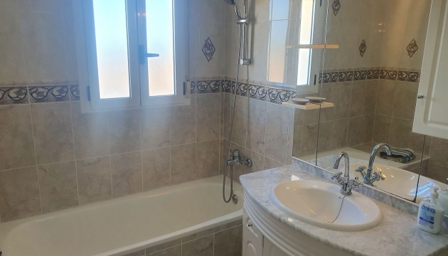 Revente - Villa's
 - Algorfa