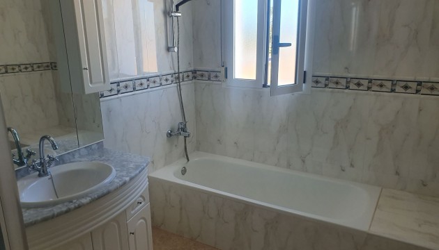 Revente - Villa's
 - Algorfa