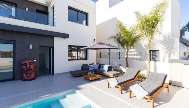 Sale - Villas - Algorfa - La Finca Golf