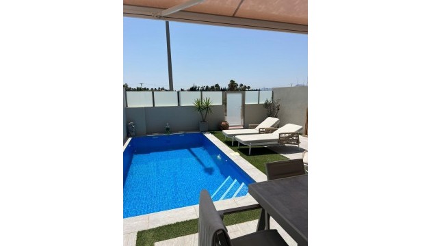 Sale - Villas - Daya Nueva - Daya Vieja