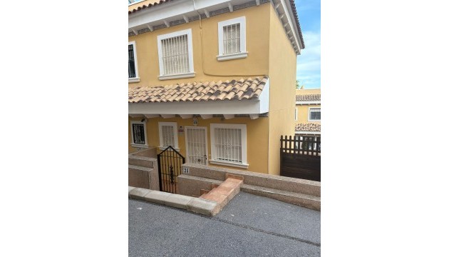 Sale - Townhouse - Algorfa