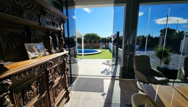 Revente - Villa's
 - La Marina