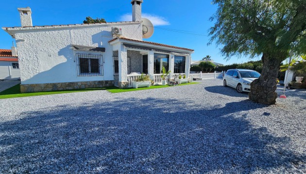 Revente - Villa's
 - La Marina