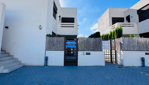 Sale - Apartment - Algorfa