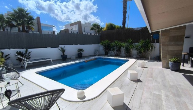 Venta - Villas
 - Algorfa
