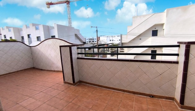 Sale - Townhouse - Torrevieja - Lago jardin