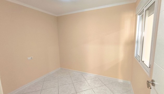 Sale - Apartment - Torrevieja - El chaparral