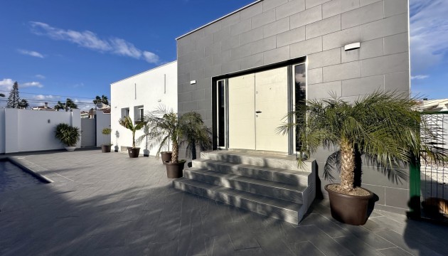 Sale - Villas - Rojales - Ciudad Quesada