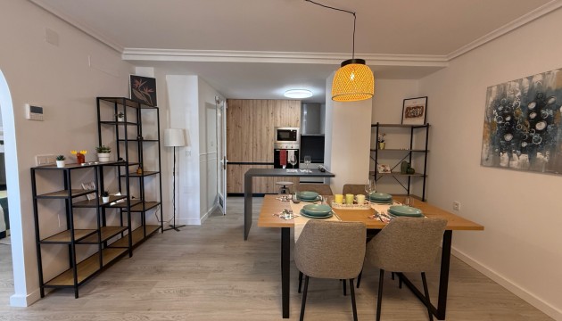 Resale - Townhouse - Cabo Roig