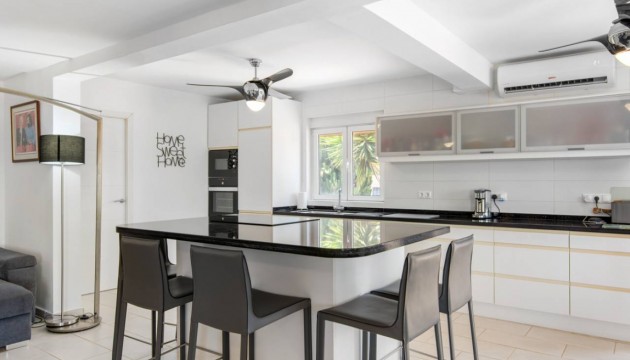 Resale - Villen
 - Catral