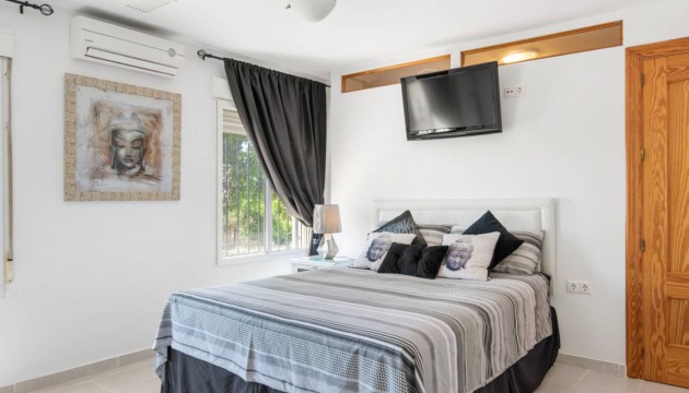 Resale - Villen
 - Catral