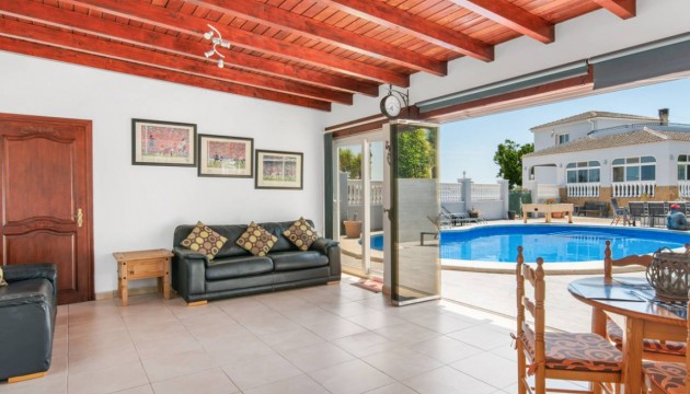 Resale - Villen
 - Catral