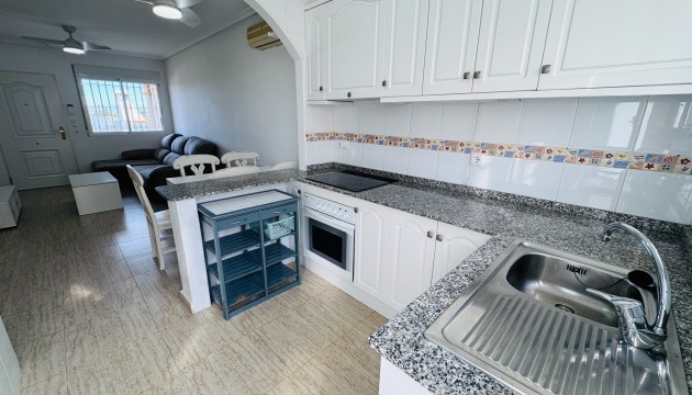 Revente - Townhouse - Daya Nueva