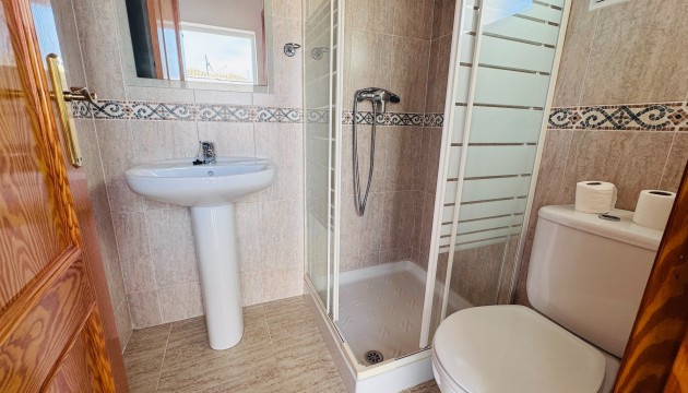 Revente - Townhouse - Daya Nueva