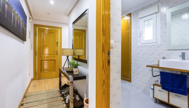 Venta - Apartamento - Los Montesinos