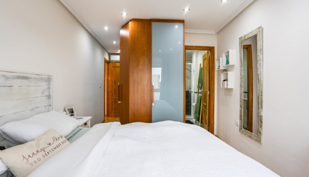 Venta - Apartamento - Los Montesinos