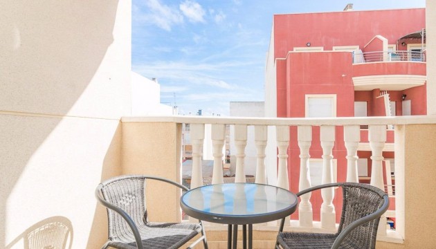 Sale - Apartment - Torrevieja - Centro