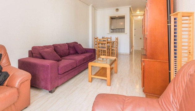 Sale - Apartment - Torrevieja - Centro