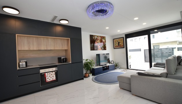 Venta - Villas
 - Los Montesinos