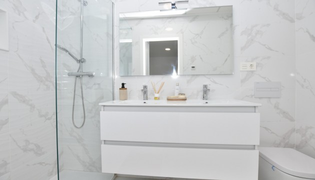 Venta - Villas
 - Los Montesinos