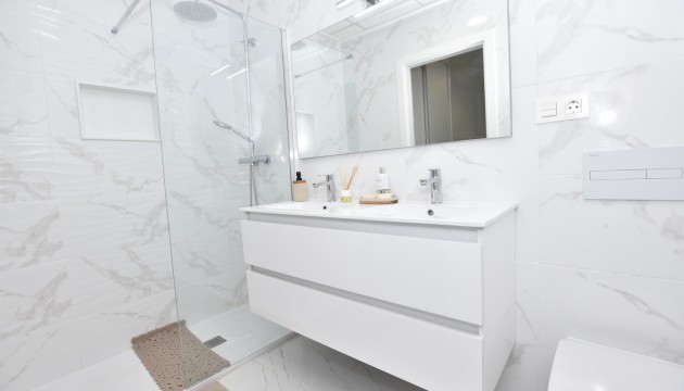 Venta - Villas
 - Los Montesinos