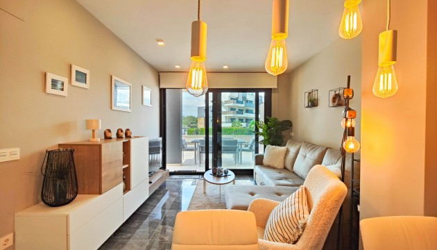 Sale - Apartment - Los Altos