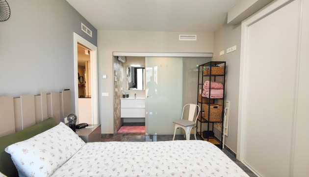 Sale - Apartment - Los Altos