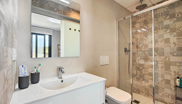 Sale - Apartment - Los Altos