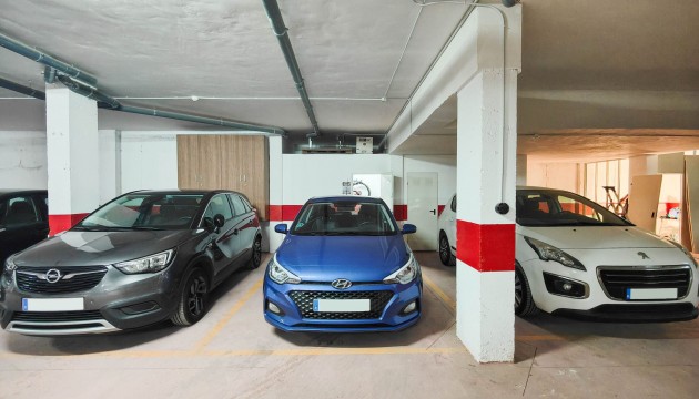 Sale - Apartment - Los Altos