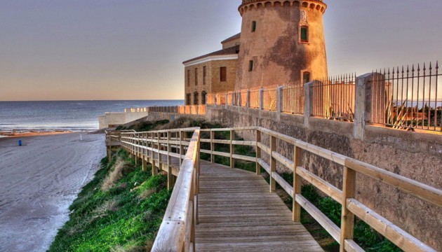 Resale - Villen
 - Torre De La Horadada - Torre de la Horadada