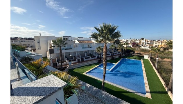 Sale - Townhouse - Torrevieja - Los Balcones