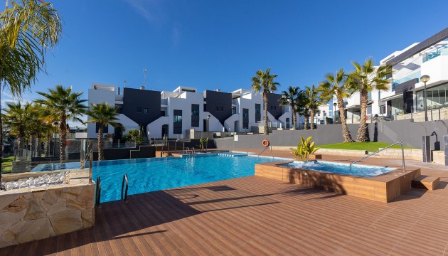 Resale - Wohnung - Punta Prima