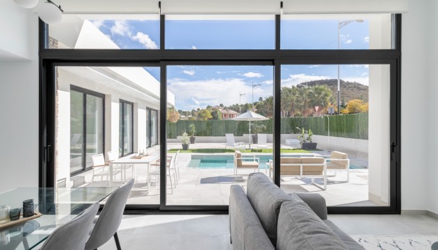 New Build - Villen
 - Calasparra