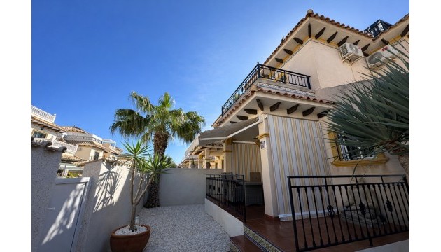 Revente - Maison de ville - La Zenia