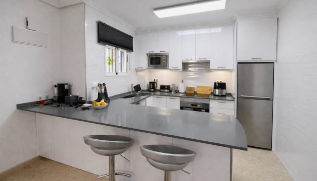 Revente - Maison de ville - La Zenia