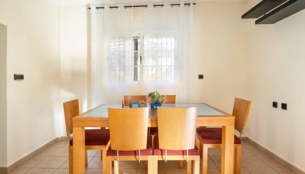 Revente - Villa's
 - La Florida