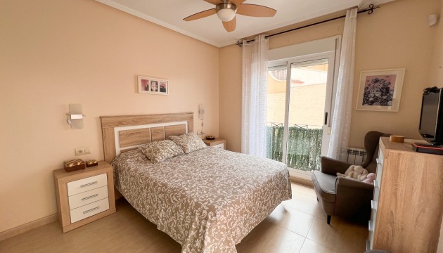 Resale - Villen
 - Pilar de la Horadada