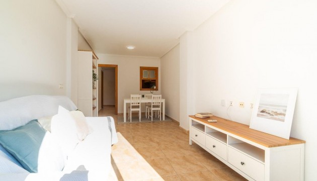 Sale - Apartment - Torrevieja - Centro