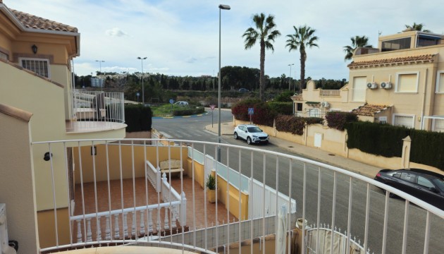 Resale - Villen
 - Villamartin
