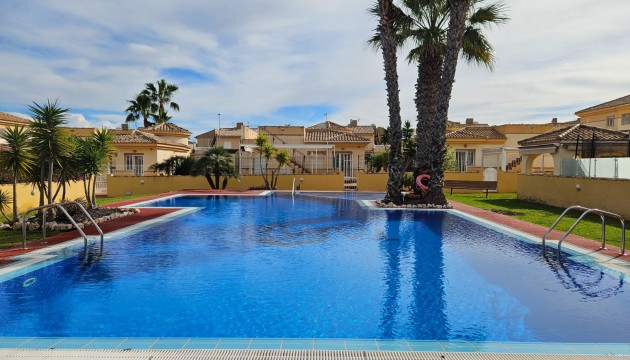 Resale - Villen
 - Villamartin