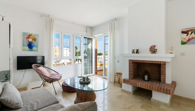 Resale - Villen
 - Villamartin - Villamartín