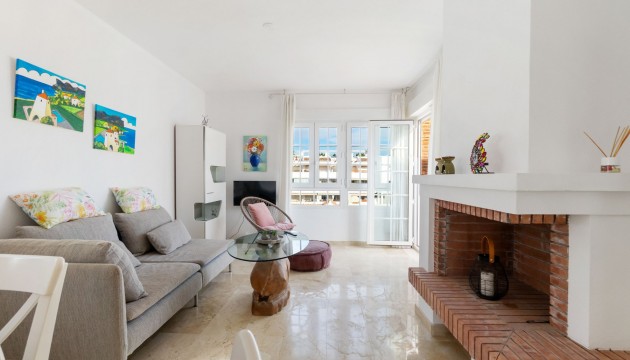 Resale - Villen
 - Villamartin - Villamartín