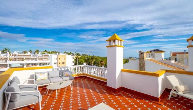 Resale - Villen
 - Villamartin - Villamartín