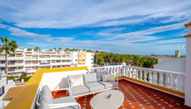 Resale - Villen
 - Villamartin - Villamartín