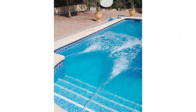 Resale - Villen
 - Benferri