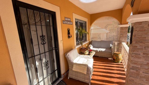 Revente - Villa's
 - Lo Crispin