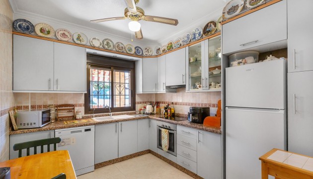 Sale - Villas - Bigastro