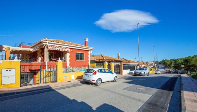 Sale - Villas - Bigastro