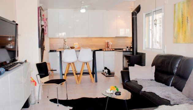 Resale - Townhouse - Villamartin - PAU 8