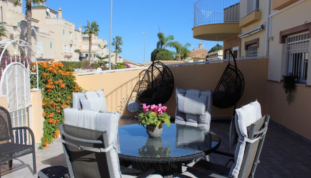 Resale - Townhouse - Villamartin - PAU 8